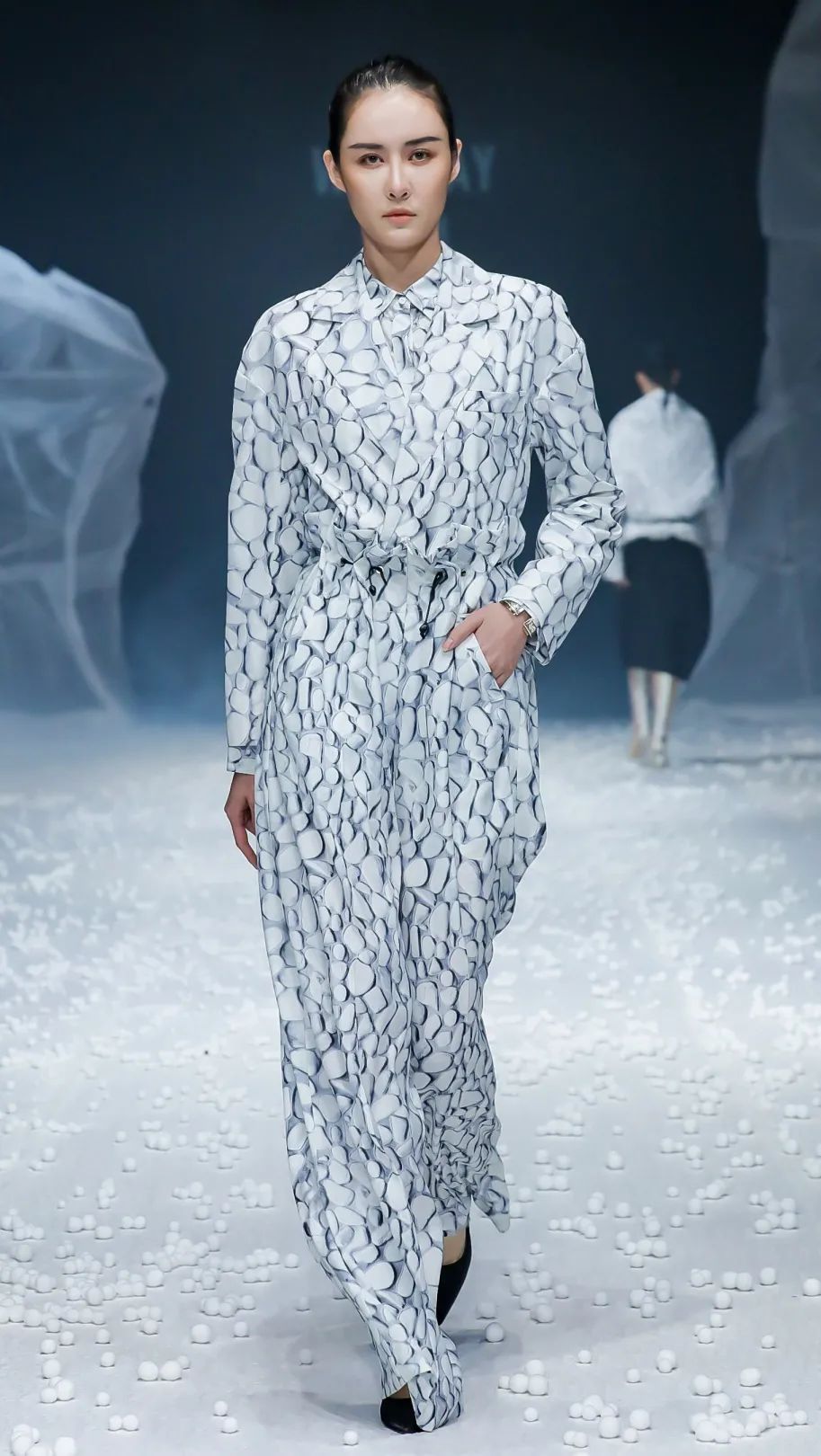 2021秋冬时尚单品,时尚2021秋冬时尚元素流行趋势