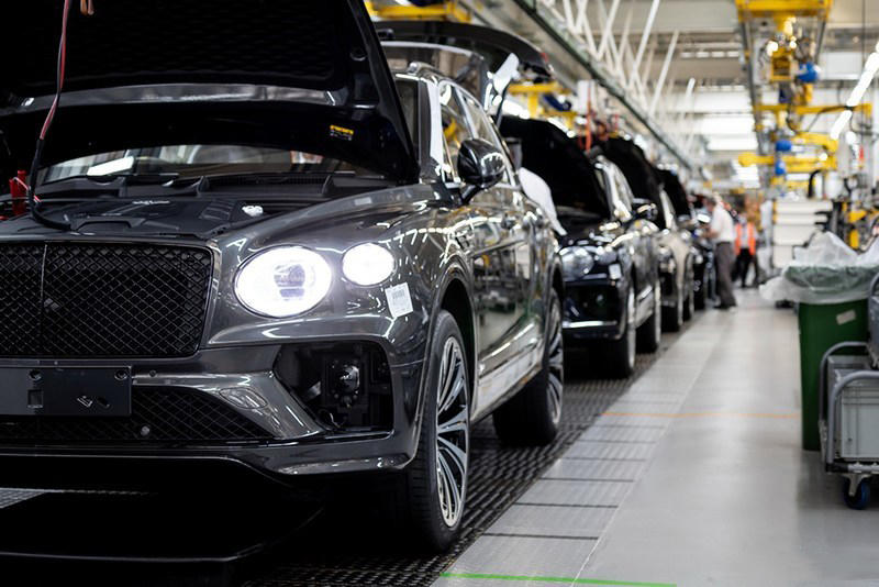 宾利是怎么造的,看宾利是如何制造的