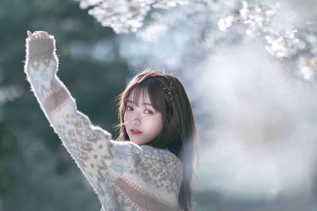 人们可以自由买卖生命时间的话，我不支持，但已经在发生了