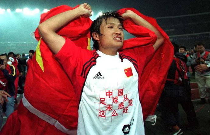 足球运动员吴承瑛现状,中国左后卫吴承瑛