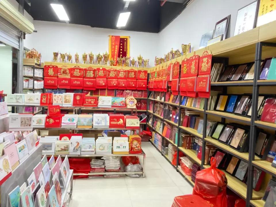 深圳市宝安区明月花都,明月花都