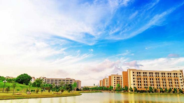 广东药科大学在全国药科大学排名,广东药科大学和沈阳药科大学对比