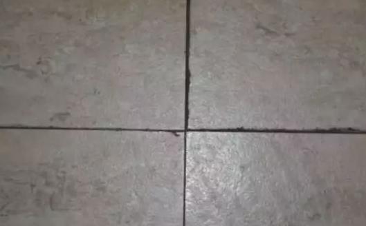 瓷砖发臭打官司可以吗,瓷砖发霉打假