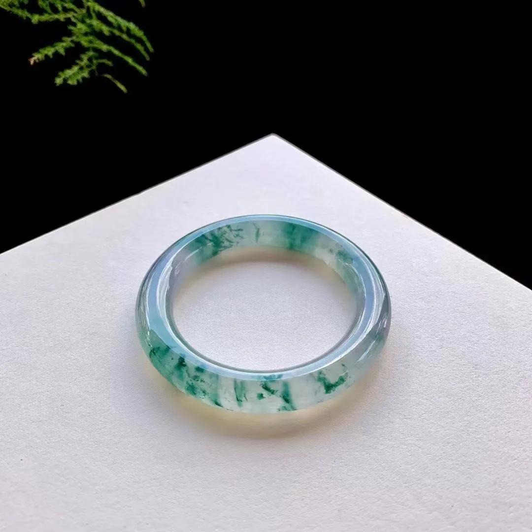 广东四会玉石翡翠批发市场,佛山市翡翠批发市场在哪里