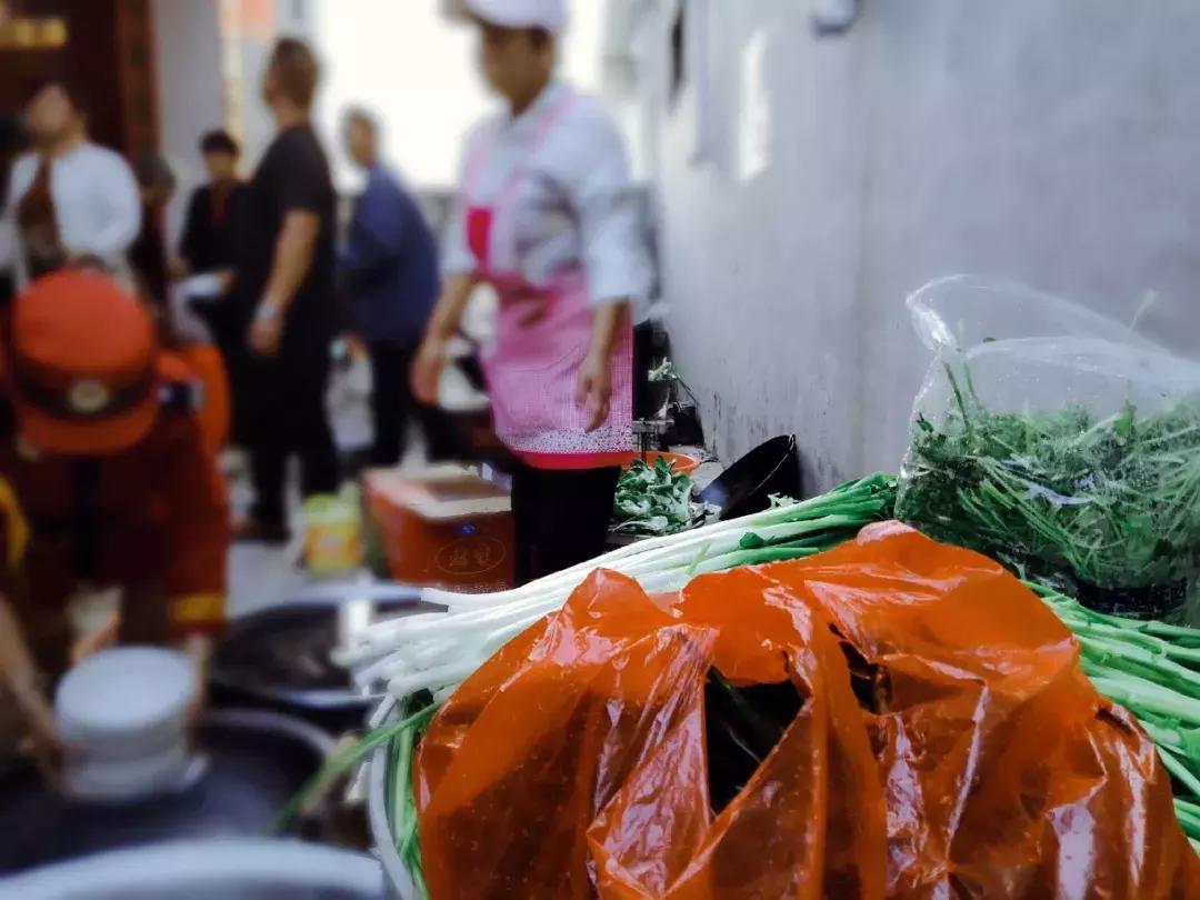 农村结婚给新娘梳头有什么讲究,农村结婚都有哪些讲究