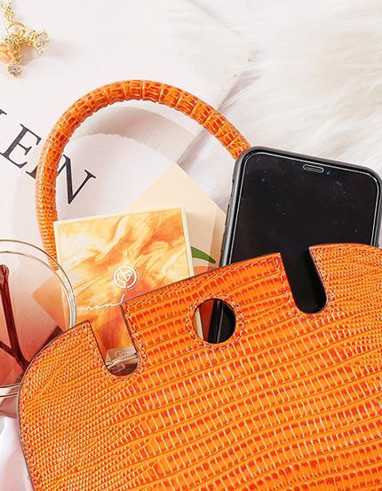 十大入门级轻奢女包千元下,女士小众轻奢品牌包推荐