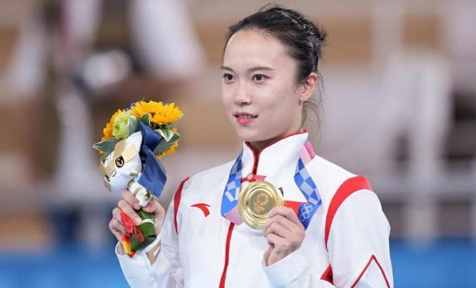 日本7块金牌,日本金牌掉漆事件