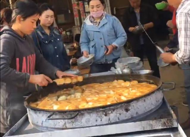 摆摊卖什么早餐又快又简单,适合一个人摆摊的早餐最简单