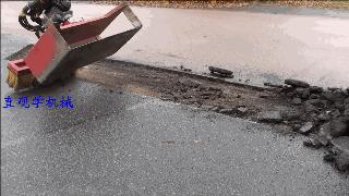 英国发明的道路修补液,绝对是修路神器