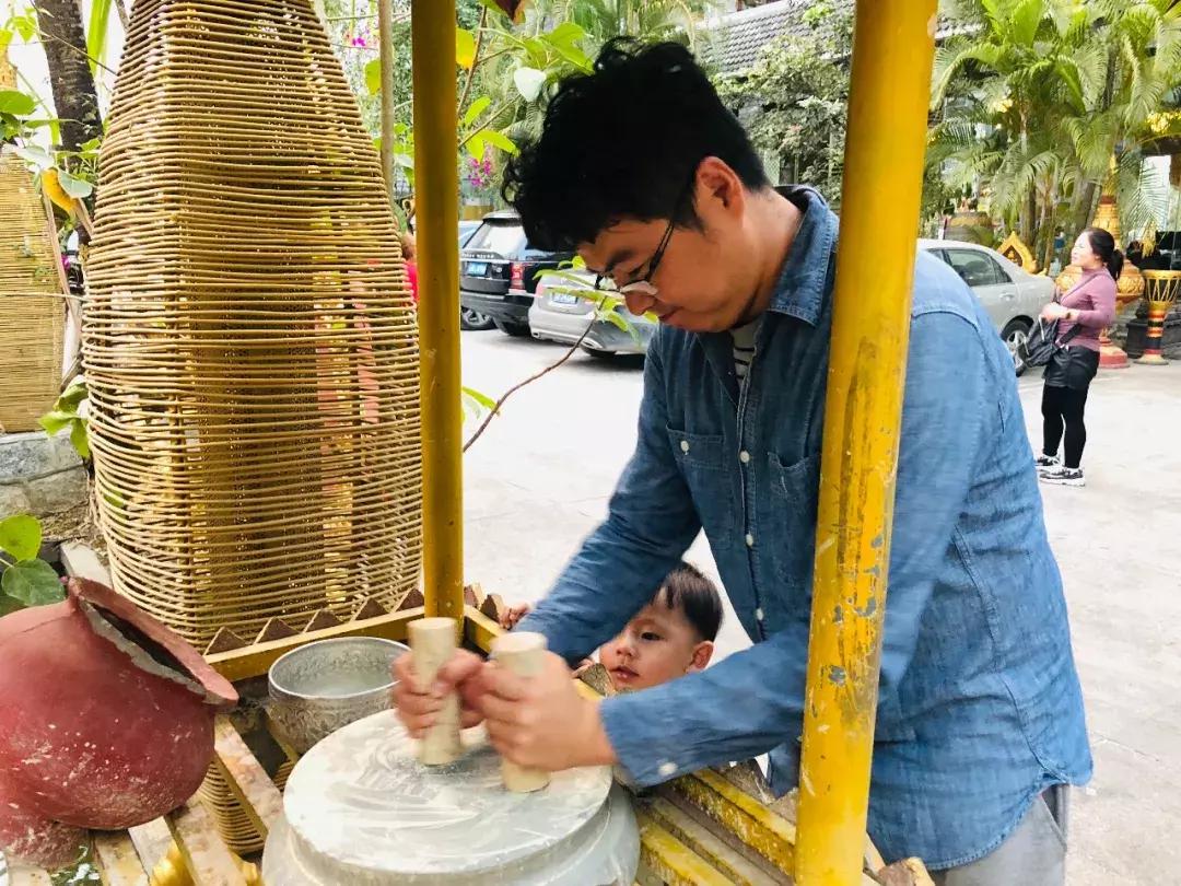 来姐告口岸体验一把非一般的跨境“网”商