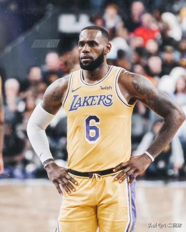 为何詹姆斯明年就能更换球衣号码，其申请是否受“阿泰规则”所限