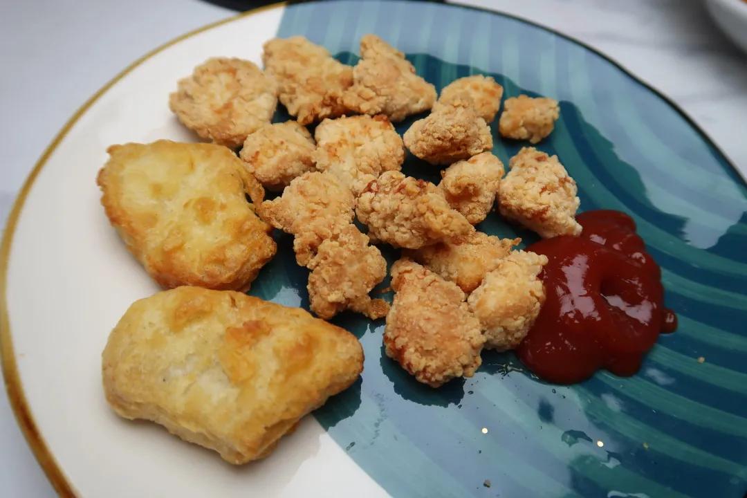 我在拼多多买东西为啥别人知道,便宜好吃的零食店铺拼多多