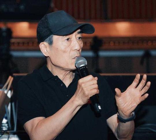 死亡超3万！撤侨令后，董卿双标人设尽毁，张艺谋748万躲过一劫