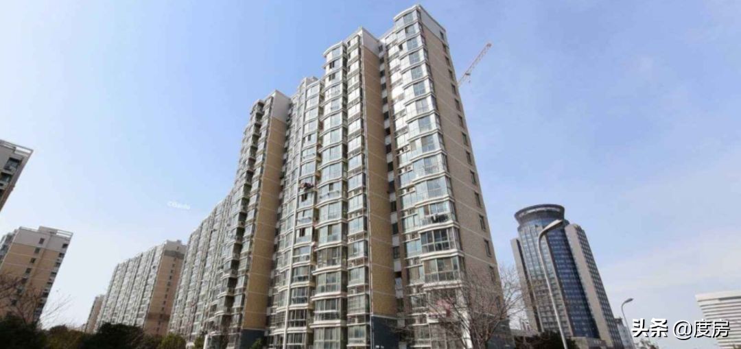 狮山骏景花园二手房多少钱,狮山依云小镇二手房出售