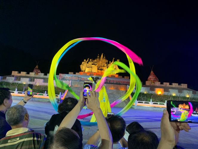 西泰山的特点是什么,西泰山为啥叫西泰山