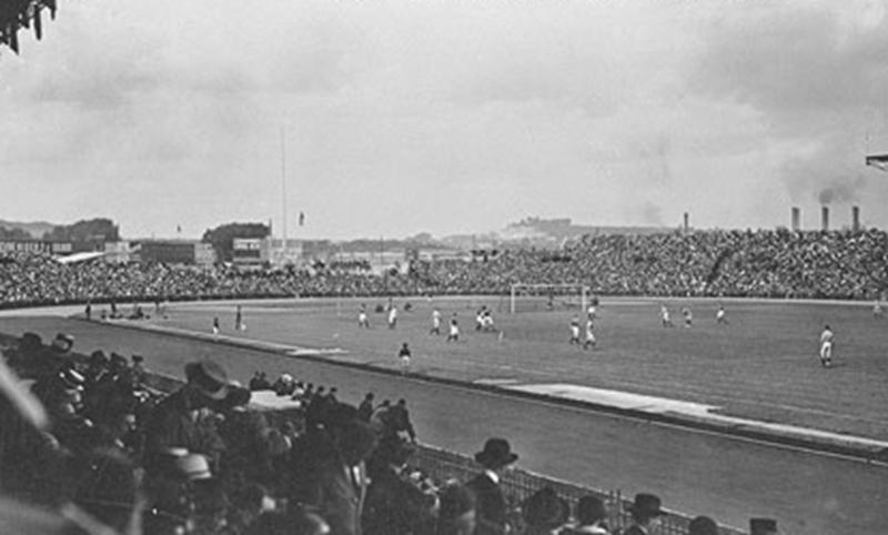 1987年，*小平邓**邀马拉多纳来中国被索天价出场费，这是怎么回事？