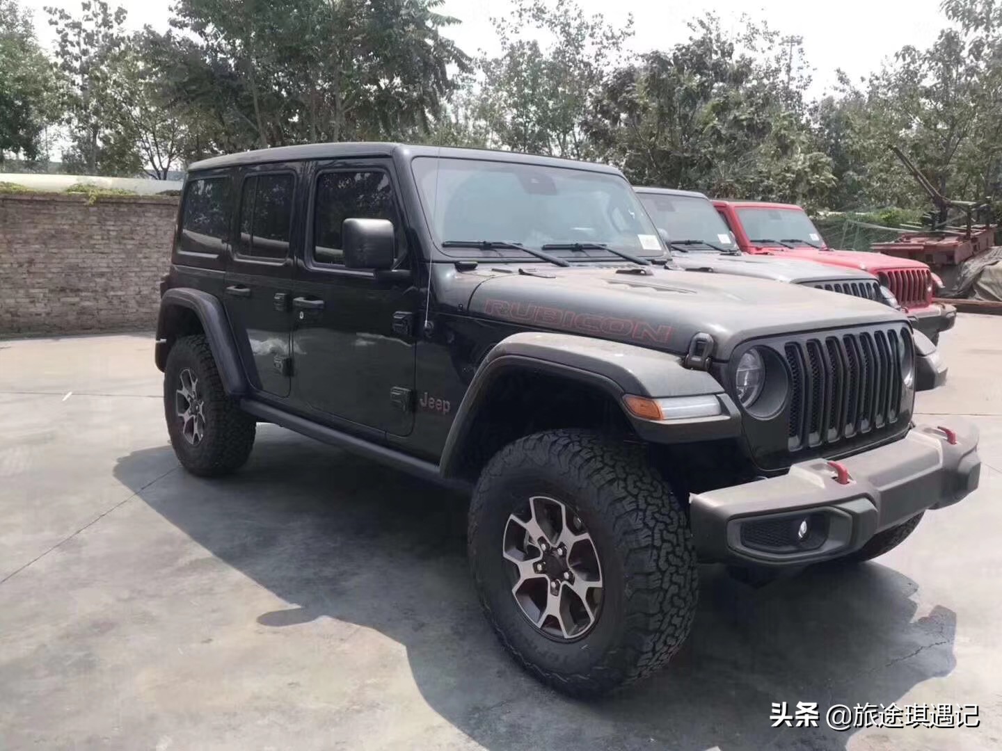 自驾游结伴的利弊,结伴自驾利与弊