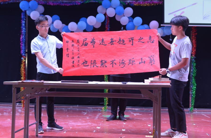 大学最轻松社团有哪些,大学生值得加入的五大社团