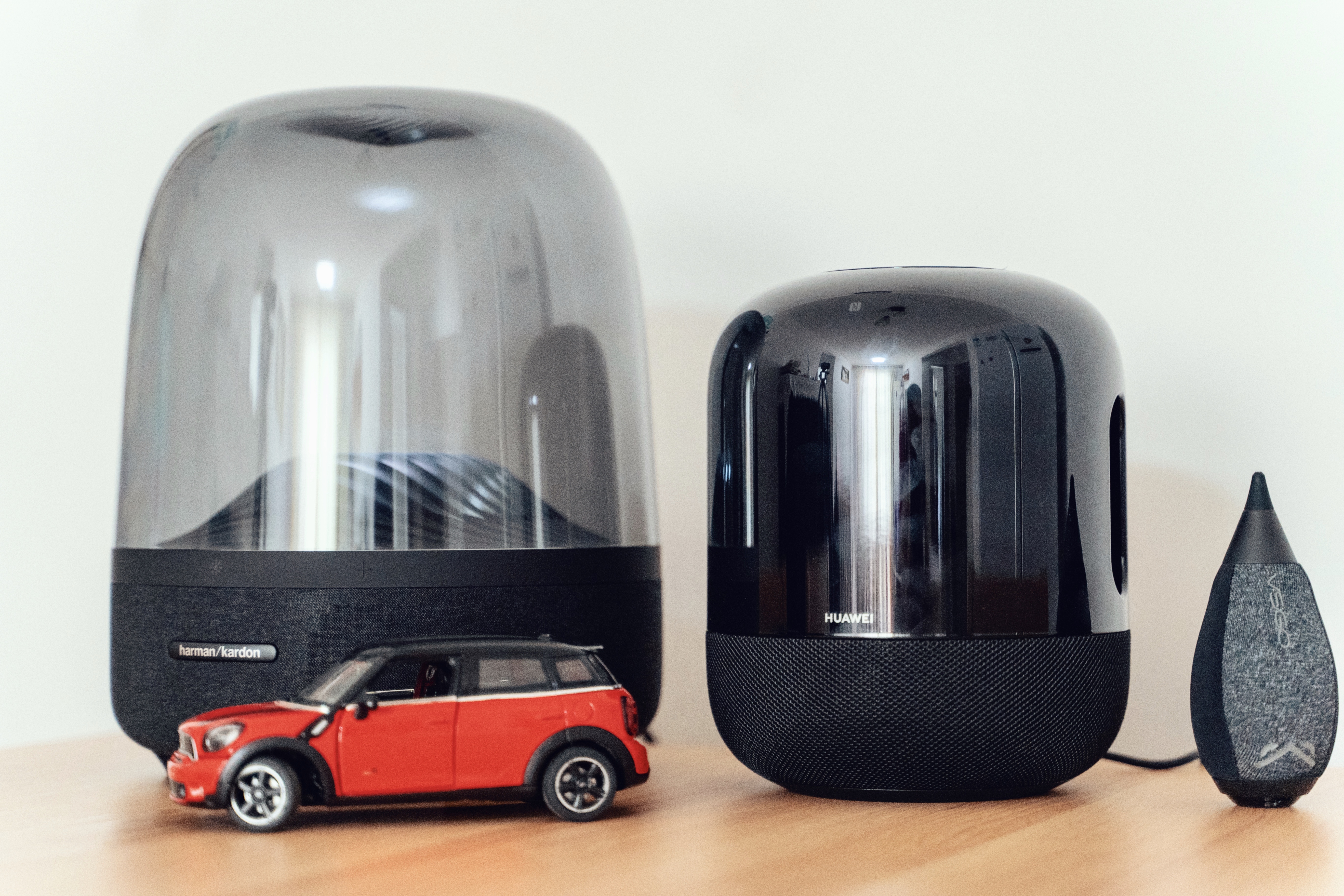 华为智能音箱sound对比哈曼卡顿4,华为和哈曼蓝牙音箱测评