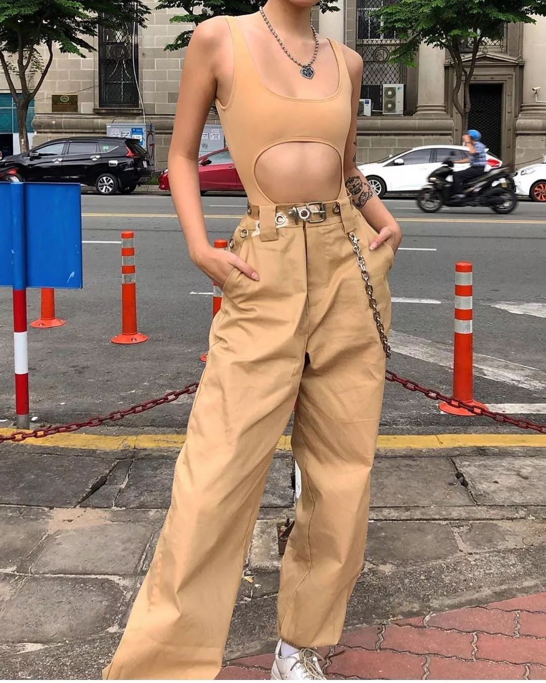 bella风格裤子,bella穿搭运动裤