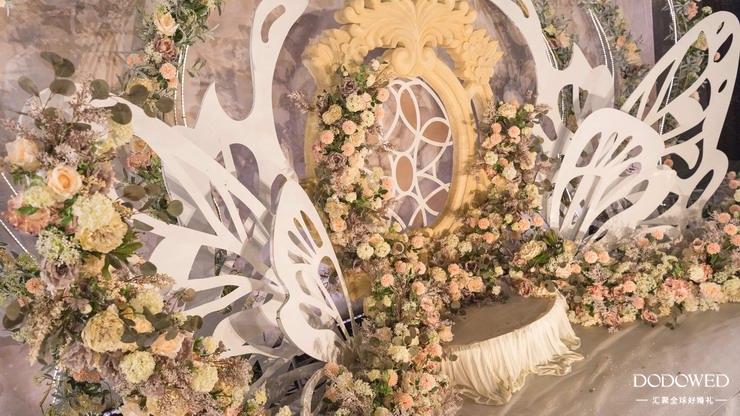 dodowed汇聚全球好婚礼,法式氛围婚礼策划方案