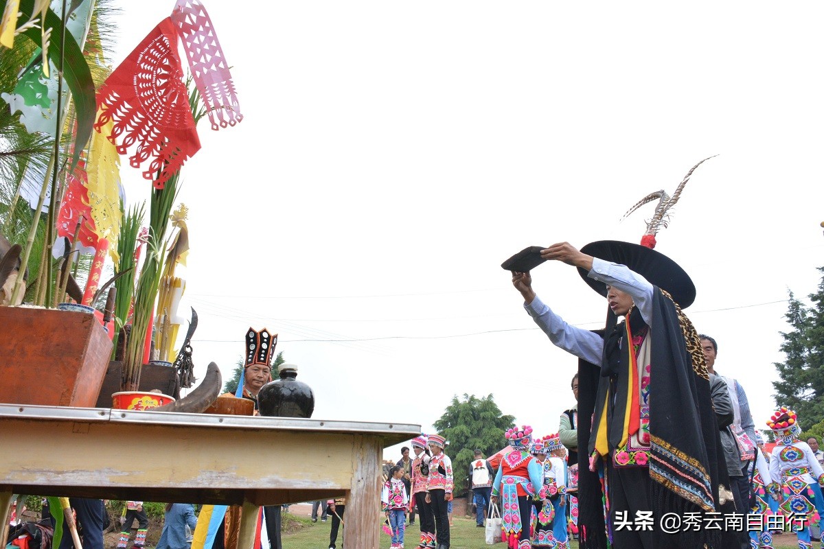 来云南感受彝族特色民族文化,云南彝族的文化和风土人情