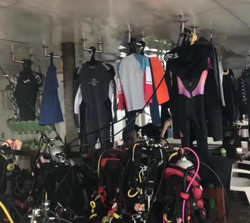 椹皵浠eか姘磋偤鑸瑰,椹皵浠eか姘磋偤娼滄按宀涘笨