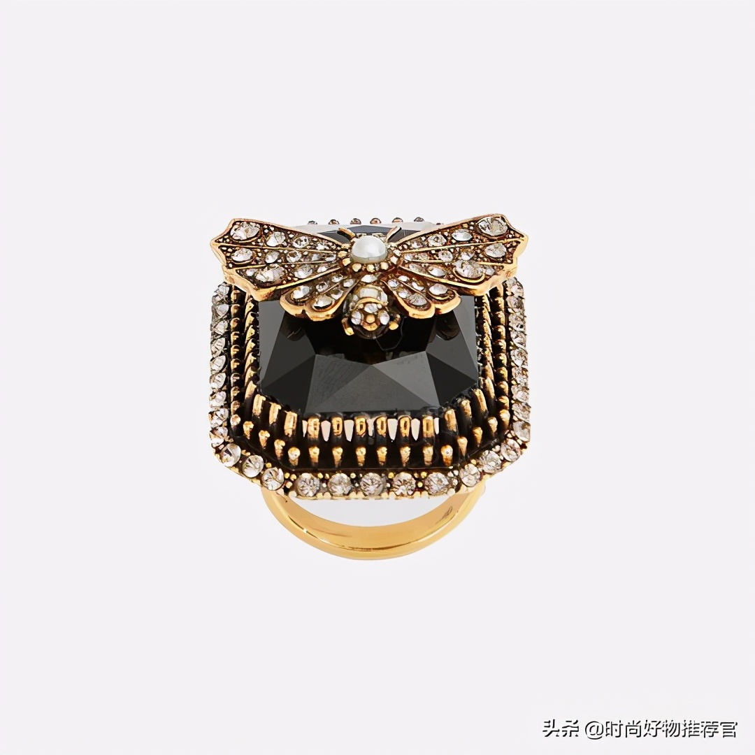 麦昆粉色包包,麦昆女包骷髅