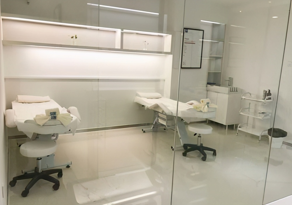 吃什么能变白祛痘印,什么方法能美白祛痘印