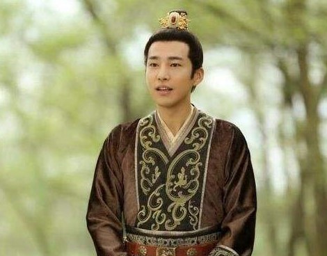 在高湛看来所有姓高的都是潜在的风险;既然如此,那就只能对不住了