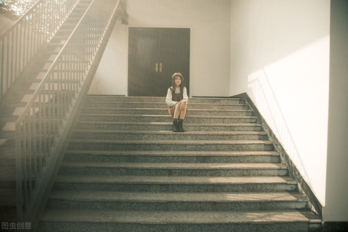 女生胸部生理小知识你知道几个,女生的胸都有肿块吗