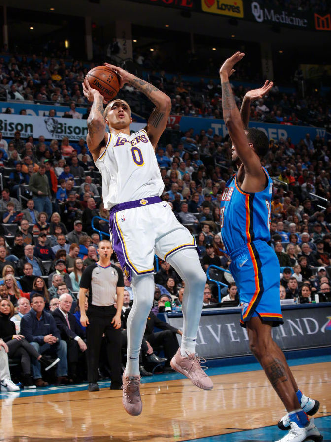 今日球鞋上脚集锦,中国球员球鞋上脚合集