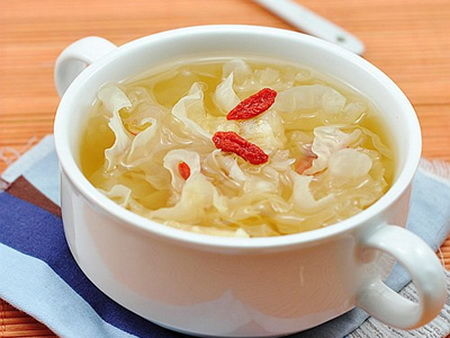 银耳燕窝粥怎么熬最好喝,银耳汤出胶最好的方法