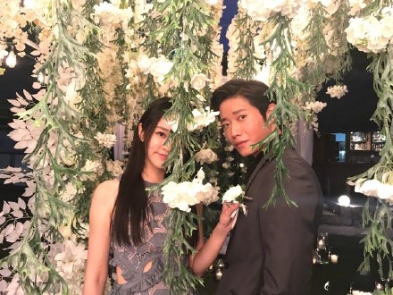 恭喜又一对新人喜结良缘,恭喜又一对新人喜结连理