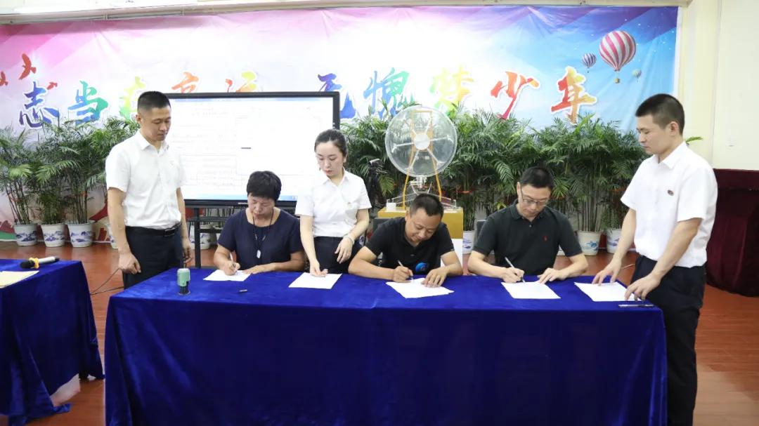 丹徒区炎黄外国语,丹徒炎黄外国语学校招生