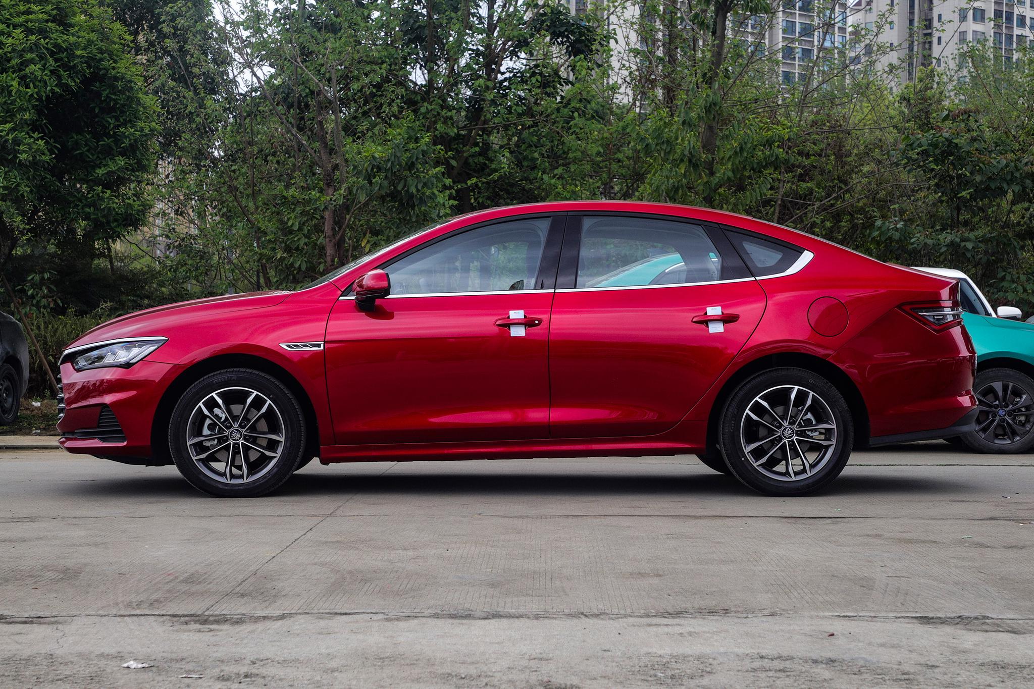 8万左右动力强劲的轿车,7-9万元外观动感配置合理的家轿