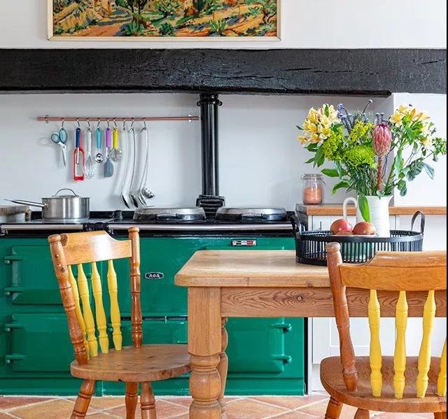 房子是租的但生活不是英语怎么说,房子是租来的但生活不是别墅