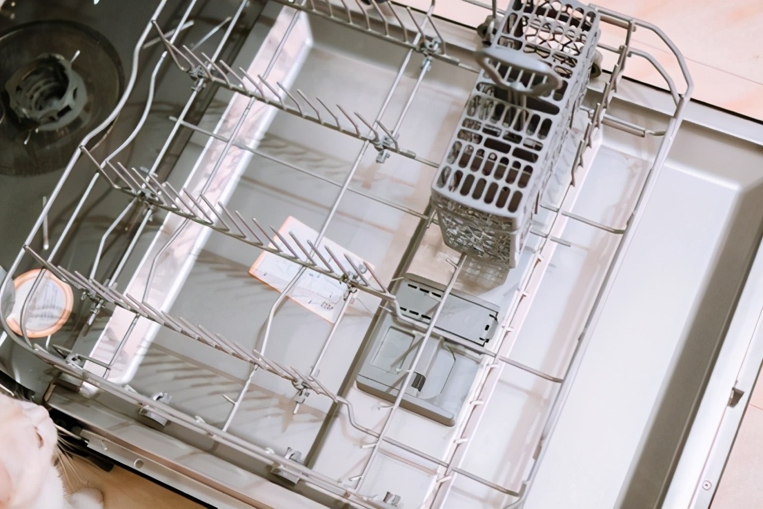 分区洗10套洗碗机,海尔晶彩迭代和晶彩系列