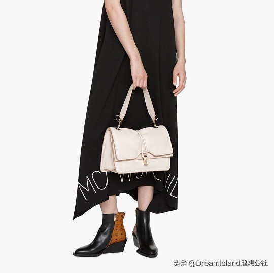 mcm中古包牛角包粉色,mcm秋冬值得入手的包