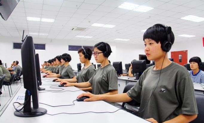 录取分数比较低的5所军校，毕业后前途无量，学生可以作为参考