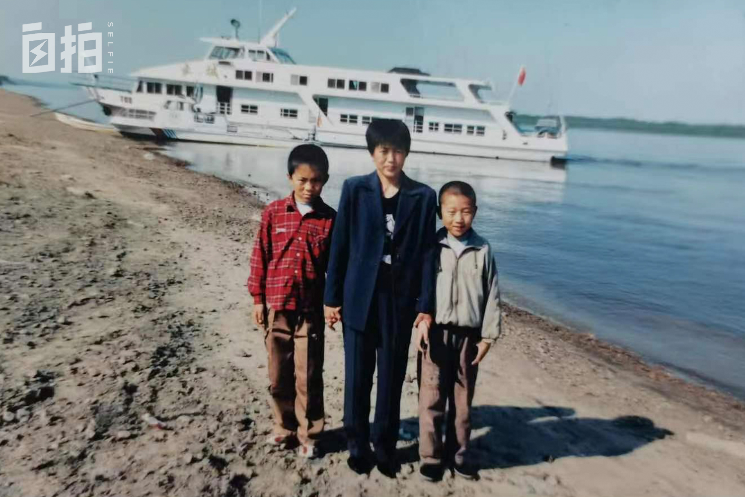 我,出国打工十几年,因疫情无法回国,意外娶了一位俄罗斯姑娘