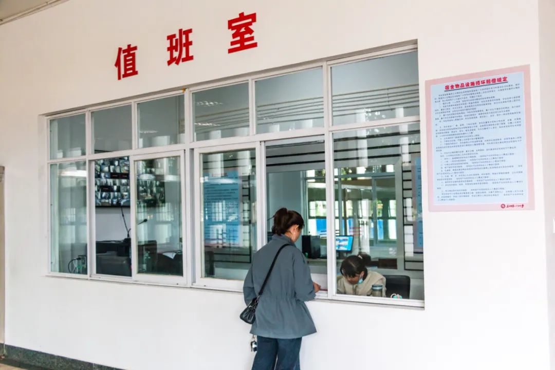 崭新宿舍，超赞食堂，便利设施！在昆二十四中学习与生活超幸福