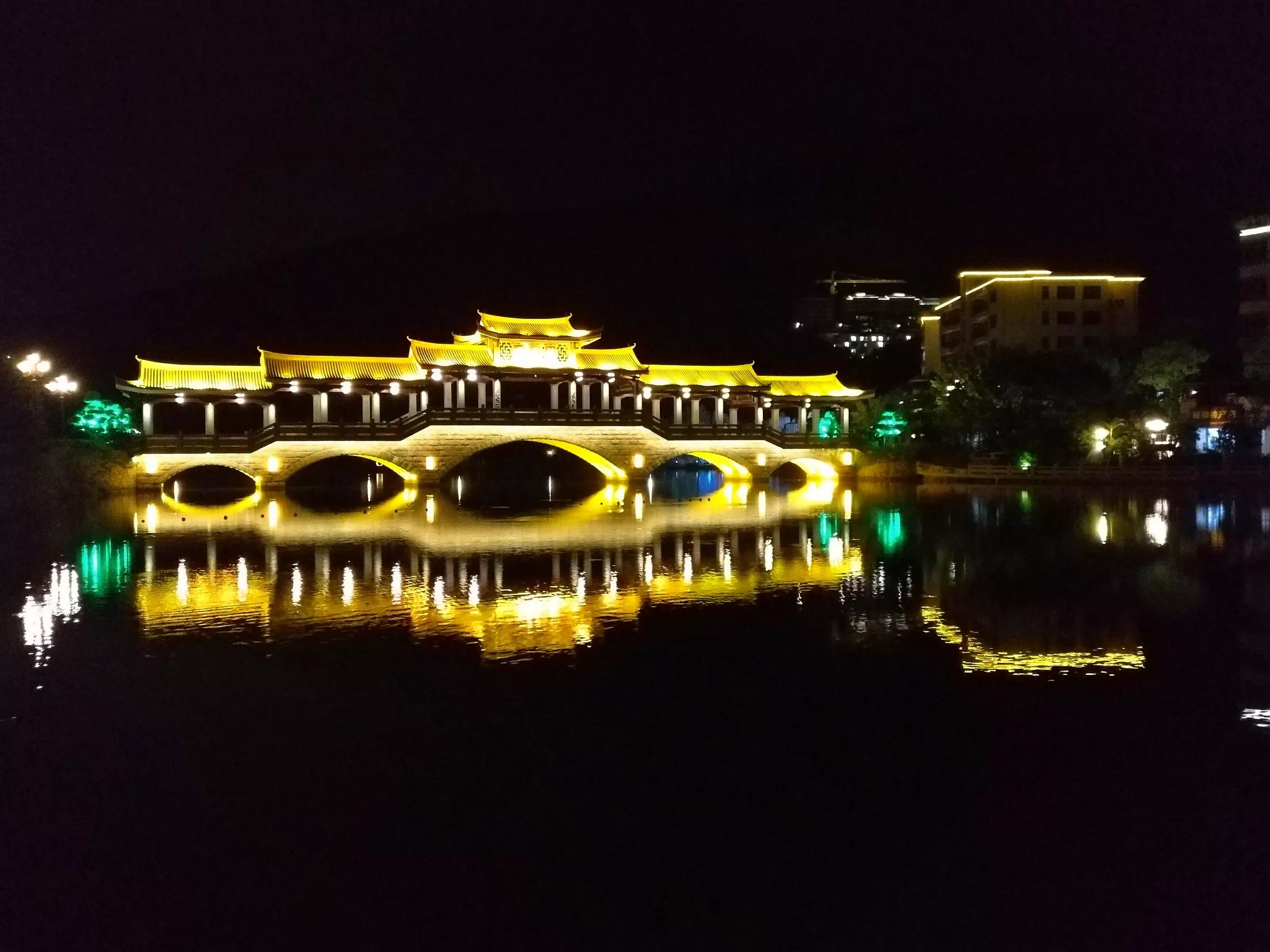 聚龙小镇值得去吗,聚龙小镇生活体验