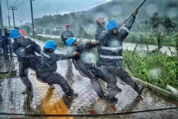 玉环民兵抗洪救灾,玉环市紧急救援