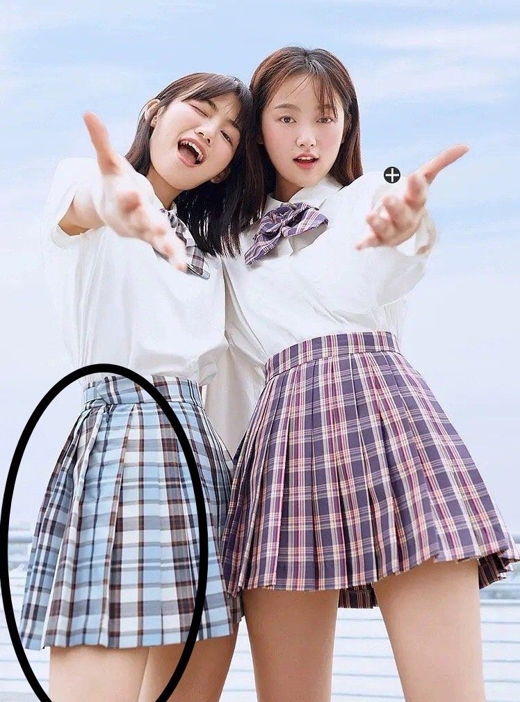 乐町联名裙子,乐町jk红色格裙