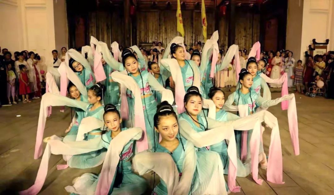 万载古城七夕直播,《七夕之夜》