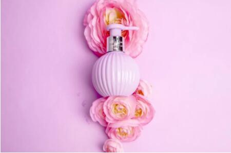 牙膏减少牙渍牙结石,去除牙菌斑清新口气牙膏