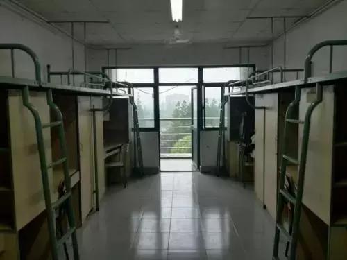 各大学宿舍条件排名,各大学宿舍条件对比