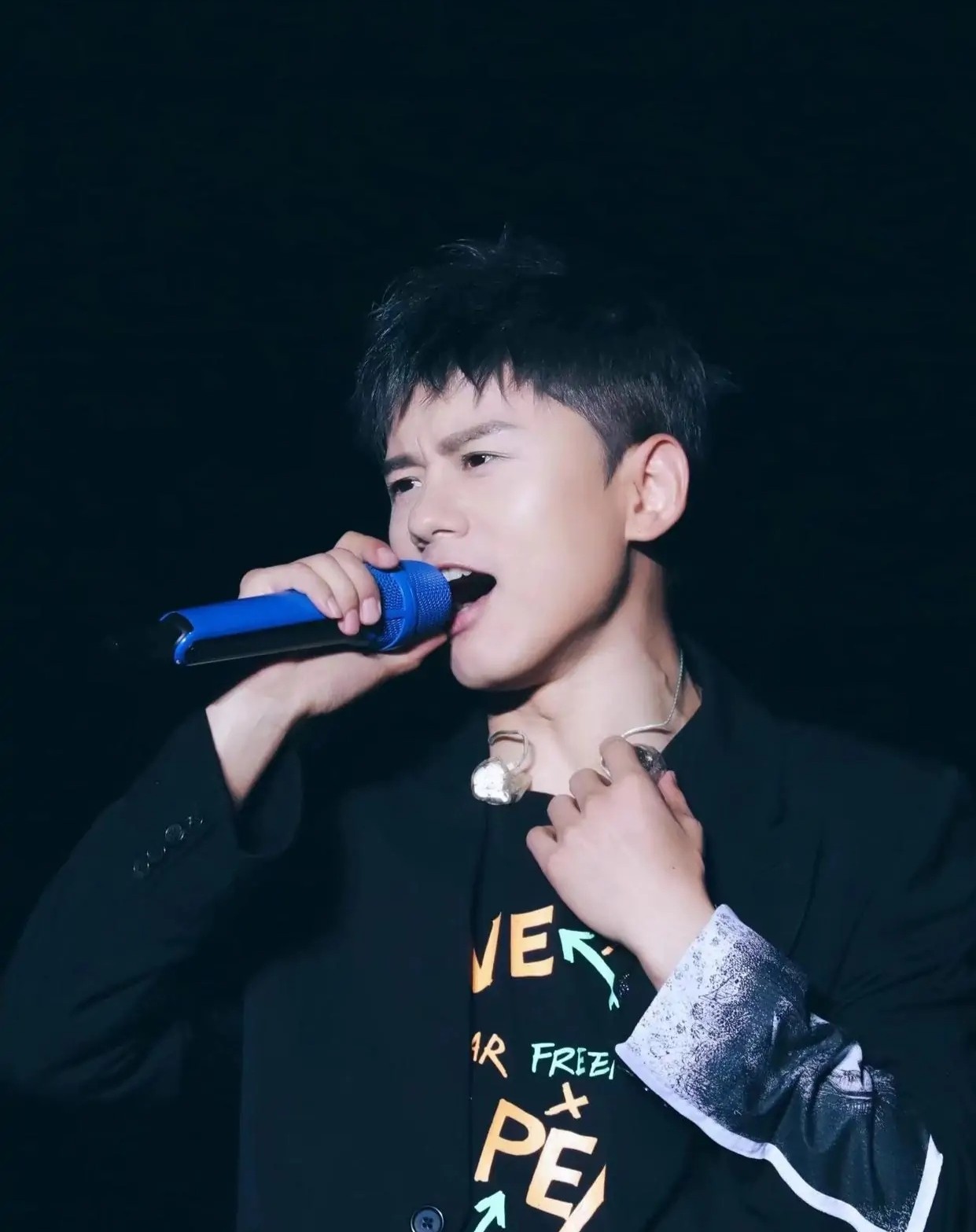 一句话就能成名的网红,一句话爆红的明星