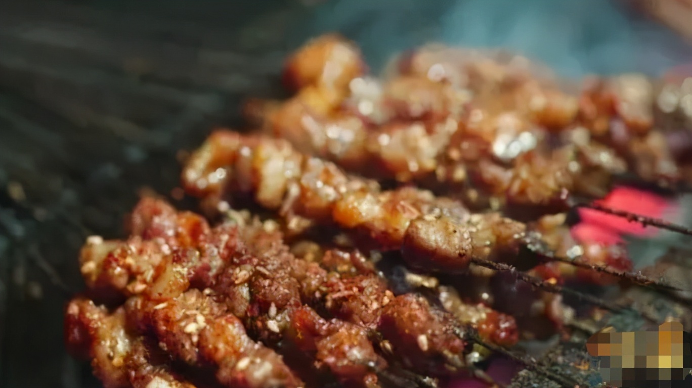 烧烤摊不干了,老板分享1万元的烤肉配方,鲜嫩入味,不学就亏了